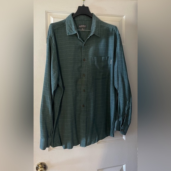 Mens WOOLRICH Flannel button down shirt ! - Picture 1 of 3